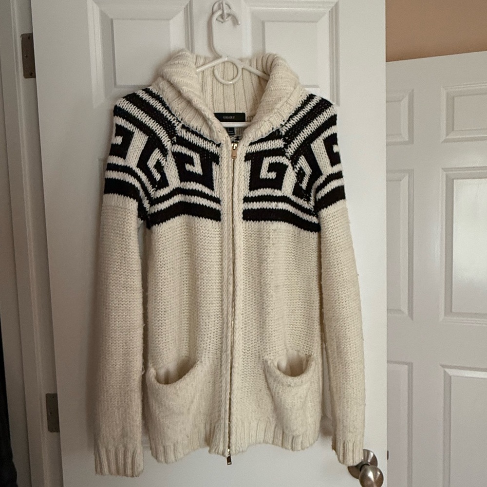 Cardigan sweater